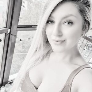 Meet your Posher, Aylin